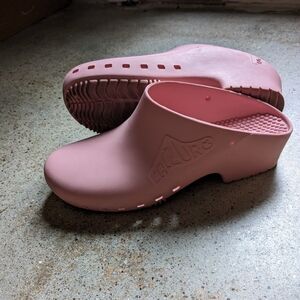 Calzuro clogs